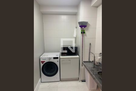 Apartamento à venda com 2 quartos, 34m² em Jurubatuba, São Paulo