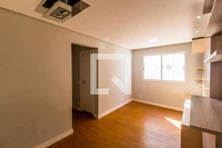 Sala de TV de apartamento para alugar com 2 quartos, 51m² em Centro, Barueri
