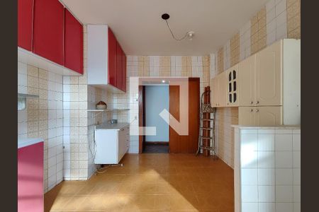 Apartamento à venda com 129m², 3 quartos e 2 vagasCozinha