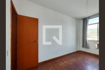 Apartamento à venda com 129m², 3 quartos e 2 vagasQuarto 2