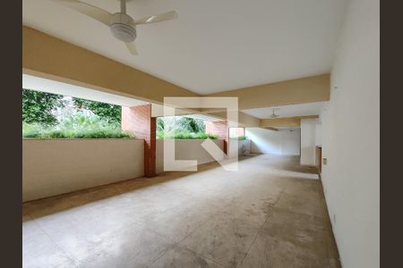 Apartamento à venda com 129m², 3 quartos e 2 vagasÁrea comum - Playground