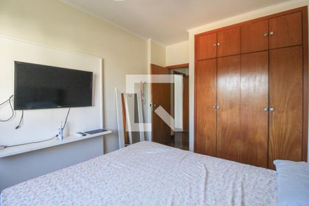 Apartamento à venda com 200m², 4 quartos e 2 vagasQuarto 2
