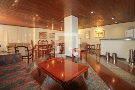 Apartamento à venda com 200m², 4 quartos e 2 vagasÁrea comum