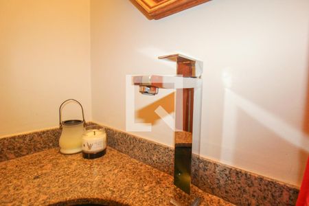 Apartamento à venda com 200m², 4 quartos e 2 vagasBanheiro Social