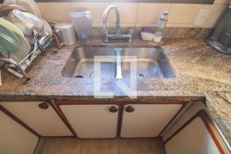 Apartamento à venda com 200m², 4 quartos e 2 vagasCopa e Cozinha