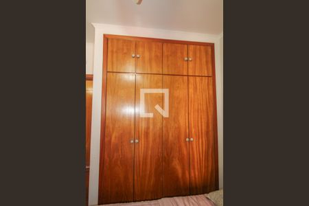 Apartamento à venda com 200m², 4 quartos e 2 vagasQuarto 3