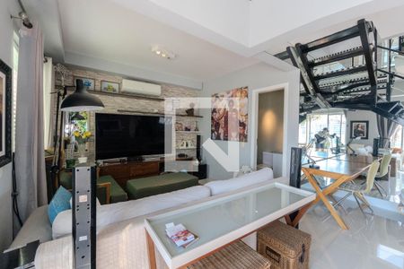 Sala de apartamento à venda com 3 quartos, 134m² em Cerqueira César, São Paulo