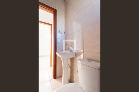 Apartamento para alugar com 50m², 2 quartos e sem vagaBanheiro