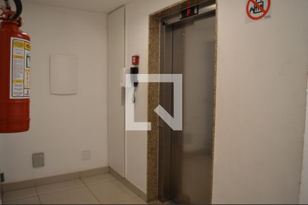 Apartamento à venda com 46m², 2 quartos e 1 vagaElevador