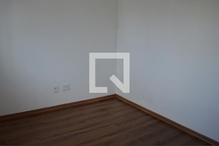 Quarto 2 de apartamento à venda com 2 quartos, 46m² em Europa, Contagem