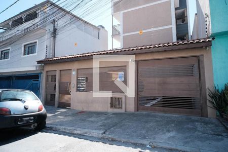 Apartamento à venda com 42m², 2 quartos e 1 vaga Apartamento à venda com 42m², 2 quartos e 1 vagaFachada