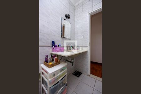 Casa à venda com 250m², 3 quartos e 4 vagasBanheiro 2
