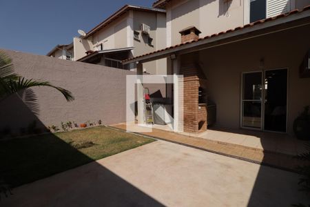 Quintal de casa de condomínio para alugar com 3 quartos, 99m² em Vila do Golf, Ribeirão Preto