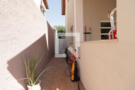 Corredor de casa de condomínio para alugar com 3 quartos, 99m² em Vila do Golf, Ribeirão Preto