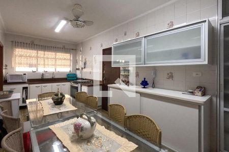 Apartamento para alugar com 149m², 4 quartos e 1 vagaCozinha