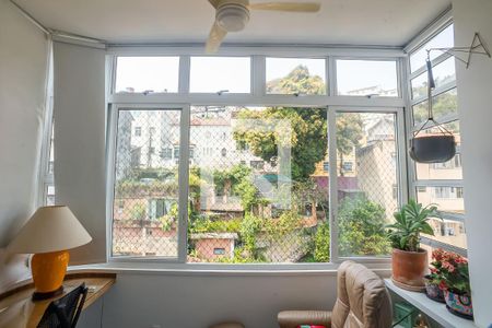 Apartamento para alugar com 85m², 2 quartos e sem vagaVaranda da Sala