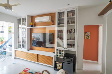 Sala de apartamento para alugar com 2 quartos, 85m² em Laranjeiras, Rio de Janeiro