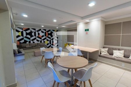 Apartamento à venda com 31m², 1 quarto e sem vagaÁrea comum - Salão de festas
