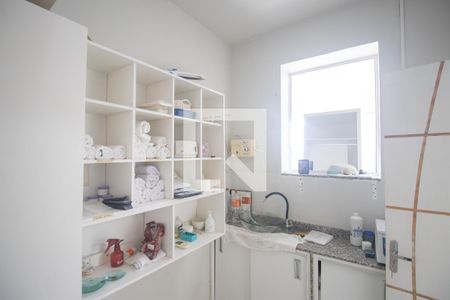 Casa para alugar com 90m², 2 quartos e 2 vagasCozinha