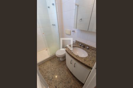 Apartamento para alugar com 70m², 2 quartos e 2 vagasBanheiro