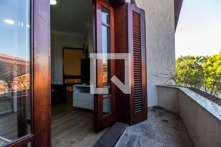 Casa de condomínio à venda com 435m², 4 quartos e 2 vagasVaranda