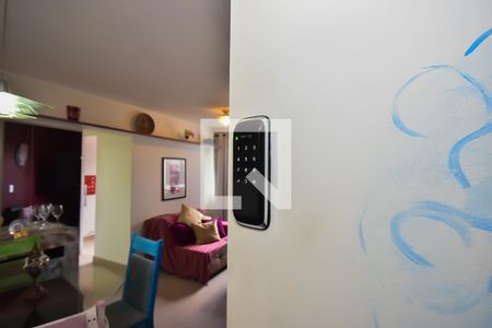 Apartamento para alugar com 75m², 3 quartos e 1 vaga Apartamento para alugar com 75m², 3 quartos e 1 vagaFechadura Eletrônica