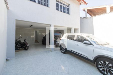 Casa à venda com 277m², 3 quartos e 4 vagasGaragem