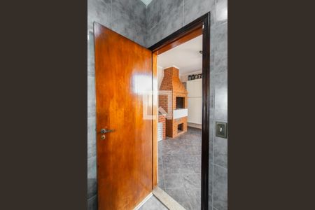 Casa à venda com 277m², 3 quartos e 4 vagasBanheiro 2