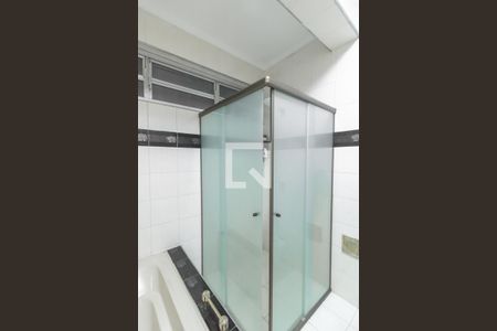 Casa à venda com 277m², 3 quartos e 4 vagasBanheiro da Suíte