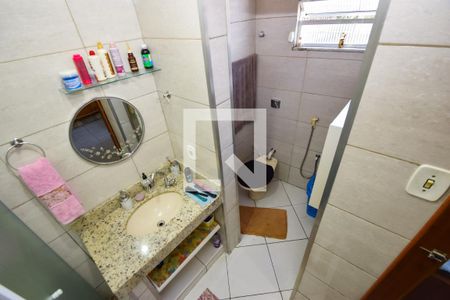 Casa à venda com 146m², 4 quartos e 4 vagas Casa à venda com 146m², 4 quartos e 4 vagasBanheiro do Quarto 2 (Suíte)