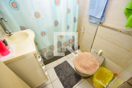 Casa à venda com 146m², 4 quartos e 4 vagas Casa à venda com 146m², 4 quartos e 4 vagasBanheiro (Casa dos Fundos)