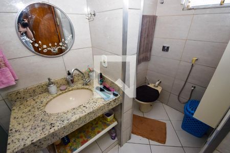 Casa à venda com 146m², 4 quartos e 4 vagas Casa à venda com 146m², 4 quartos e 4 vagasBanheiro do Quarto 2 (Suíte)