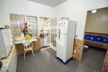 Casa à venda com 146m², 4 quartos e 4 vagas Casa à venda com 146m², 4 quartos e 4 vagasCozinha (Casa dos Fundos)