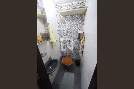 Casa à venda com 146m², 4 quartos e 4 vagas Casa à venda com 146m², 4 quartos e 4 vagasBanheiro de Serviço