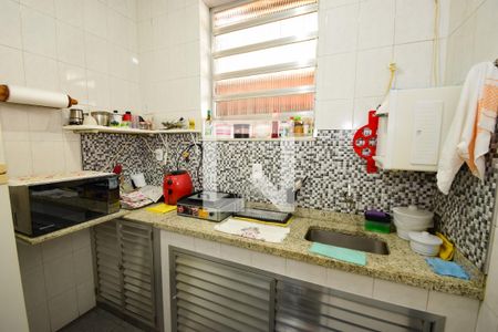 Casa à venda com 146m², 4 quartos e 4 vagas Casa à venda com 146m², 4 quartos e 4 vagasCozinha