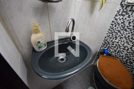 Casa à venda com 146m², 4 quartos e 4 vagas Casa à venda com 146m², 4 quartos e 4 vagasBanheiro de Serviço