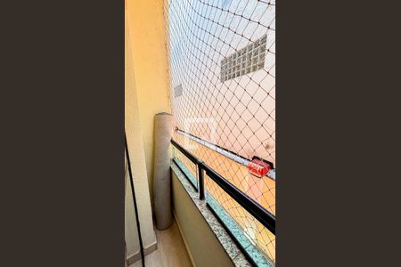 Casa de condomínio à venda com 210m², 3 quartos e 3 vagasVaranda