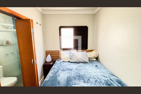 Casa de condomínio à venda com 210m², 3 quartos e 3 vagasSuite 1