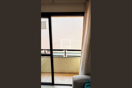 Casa de condomínio à venda com 210m², 3 quartos e 3 vagasVaranda