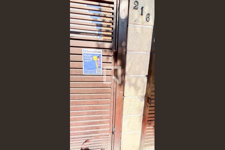 Casa de condomínio à venda com 210m², 3 quartos e 3 vagasFachada