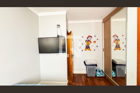 Casa de condomínio à venda com 210m², 3 quartos e 3 vagasSuite 1