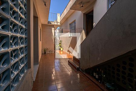 Casa para alugar com 325m², 3 quartos e 4 vagas Casa para alugar com 325m², 3 quartos e 4 vagasquintal