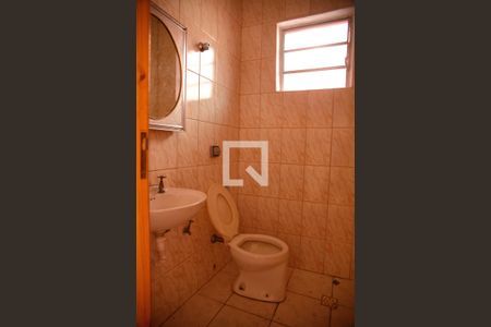 Casa à venda com 280m², 3 quartos e 2 vagasBanheiro de Serviço/ Edícula