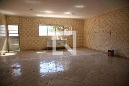 Casa à venda com 280m², 3 quartos e 2 vagasCozinha