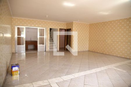 Casa à venda com 280m², 3 quartos e 2 vagasCozinha