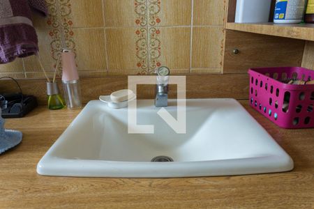 Casa à venda com 245m², 3 quartos e 2 vagasBanheiro