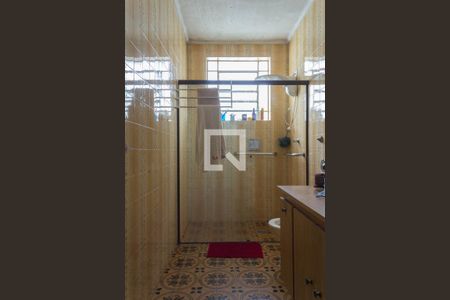 Casa à venda com 245m², 3 quartos e 2 vagasBanheiro