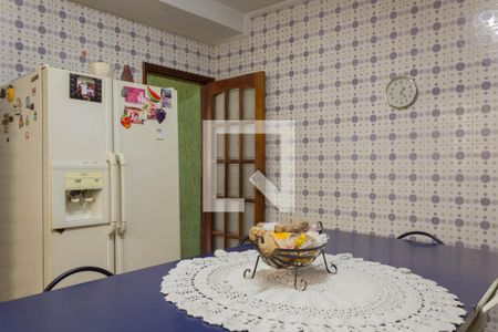 Casa à venda com 245m², 3 quartos e 2 vagasCozinha