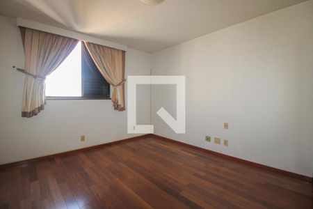 Apartamento à venda com 388m², 4 quartos e 4 vagasQuarto 03