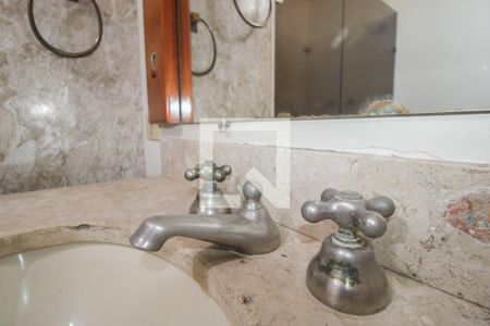 Apartamento à venda com 388m², 4 quartos e 4 vagasQuarto 04